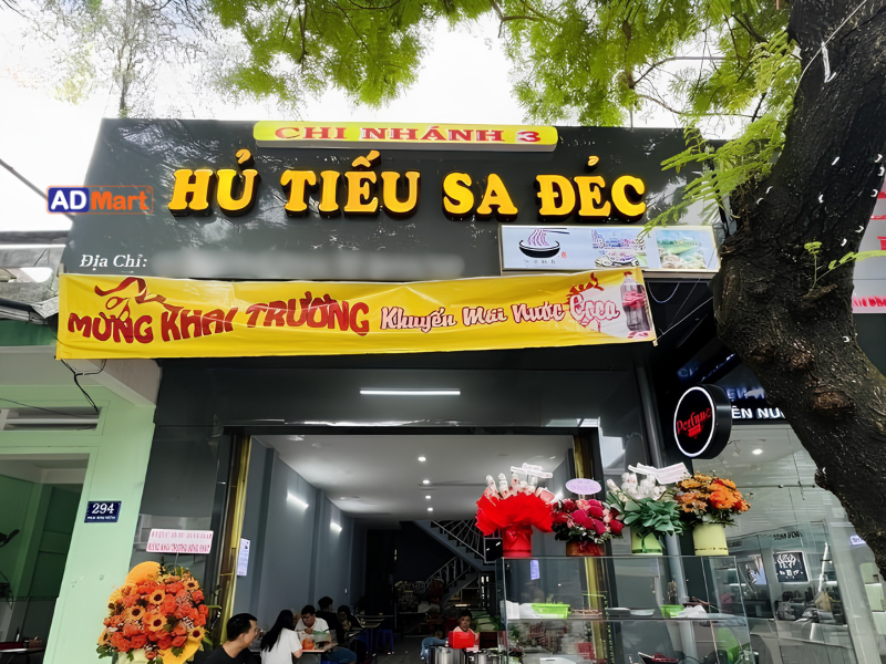 Bảng hiệu bán hủ tiếu đẹp, thu hút khách