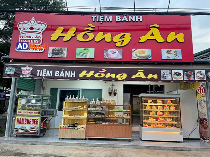Vai trò và những vật tư phổ biến để làm bảng hiệu bánh rán