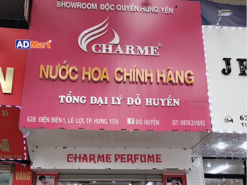 Bảng hiệu cửa hàng nước hoa là gì? Vị trí lắp đặt bảng hiệu thu hút khách hàng