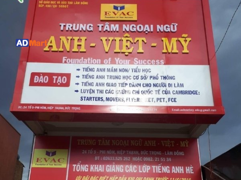 Bảng hiệu dạy Tiếng Anh là gì? Vị trí treo bảng hiệu dạy Tiếng Anh đúng chuẩn