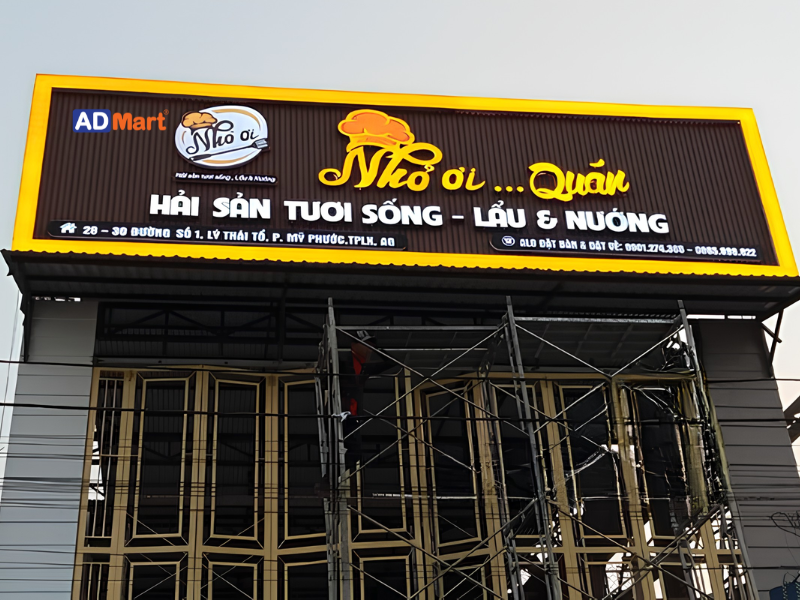 Tại sao nên đầu tư vào bảng hiệu lẩu hải sản