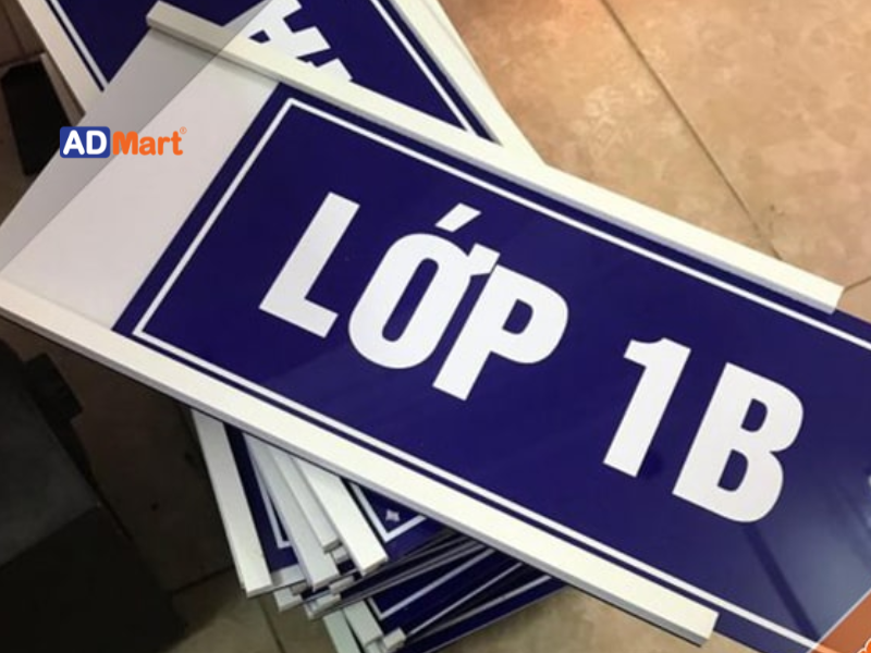 Các loại bảng hiệu lớp học phổ biến hiện nay