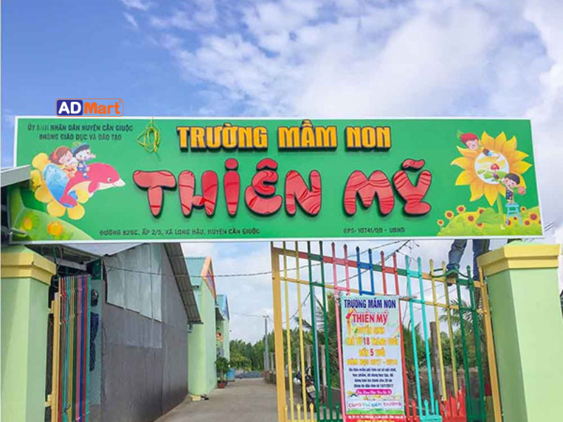 Một số loại bảng hiệu mầm non