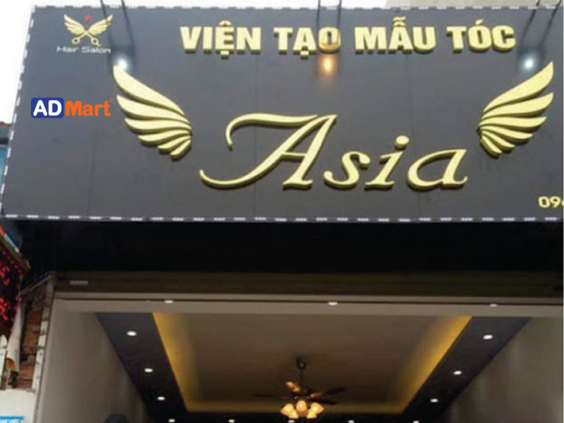 Ý nghĩa của bảng hiệu nền đen chữ vàng