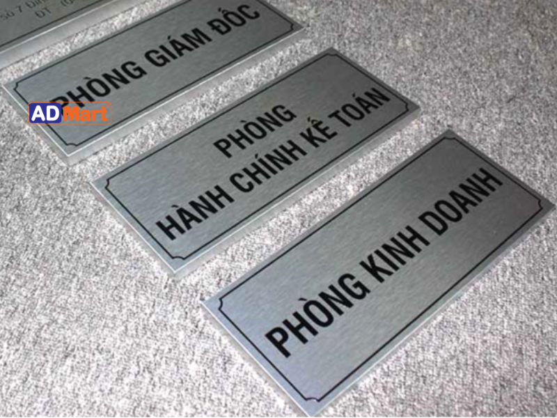 Khái niệm, vai trò và ứng dụng của bảng hiệu phòng ban