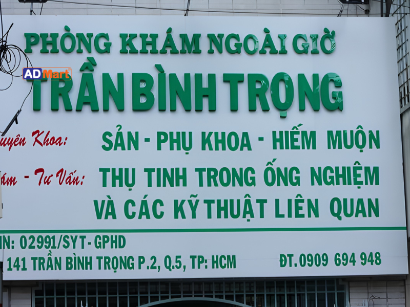 Xu hướng làm bảng hiệu phòng khám ngoài giờ