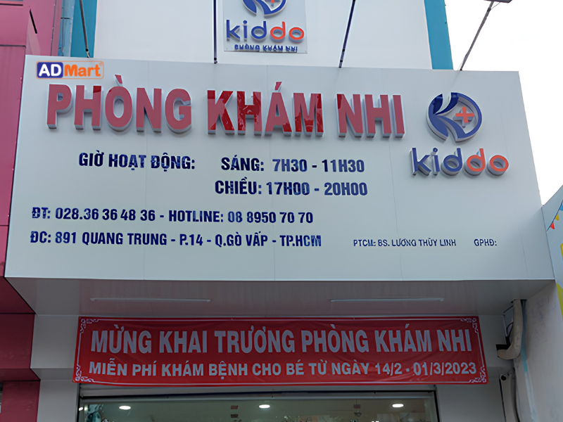 Mẫu bảng hiệu phòng khám nhi đẹp, ấn tượng