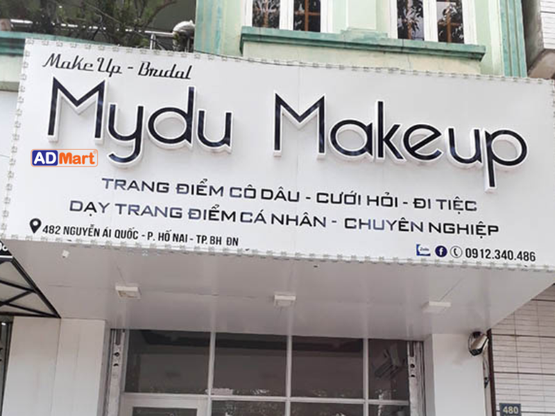 Bảng hiệu hộp đèn