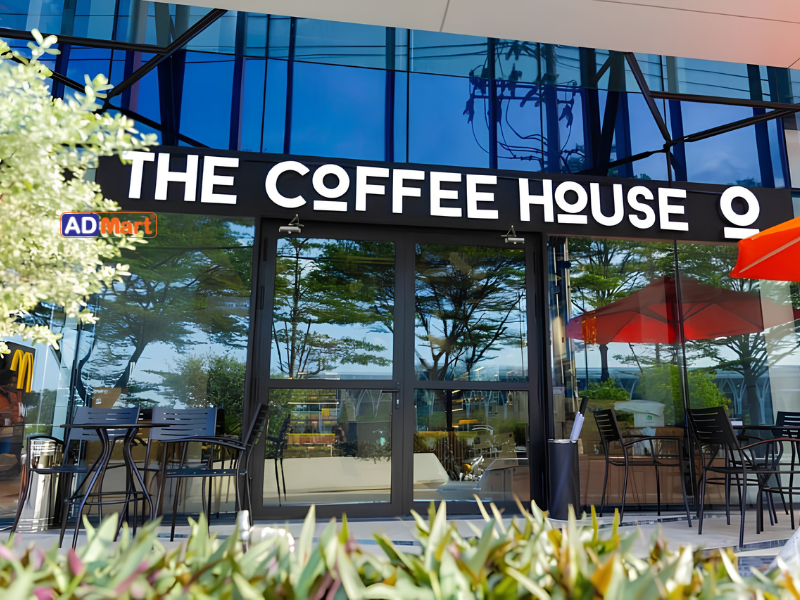 Bảng hiệu The Coffee House – vật liệu & lưu ý lựa chọn