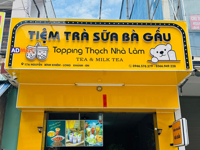 Bảng hiệu trà sữa là gì?