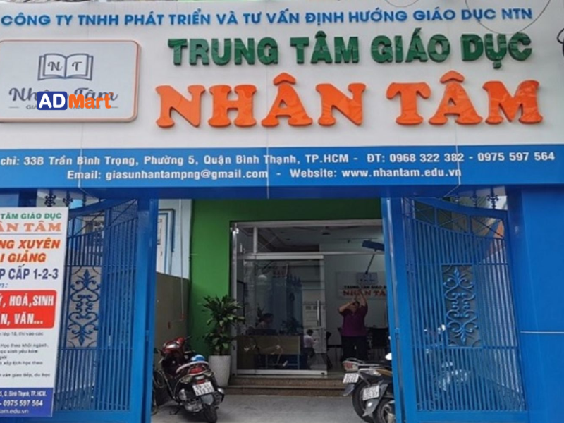 Bảng hiệu trung tâm giáo dục là gì? Vai trò của bảng hiệu trung tâm giáo dục