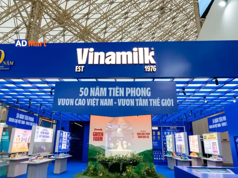 Bảng hiệu Vinamilk là gì? Phân tích chất liệu làm bảng hiệu 