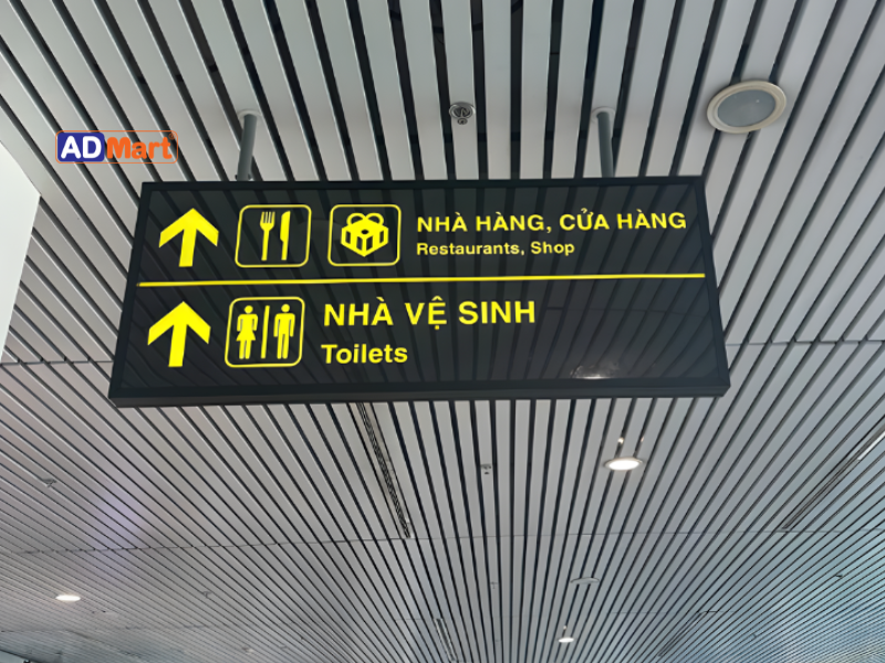Biển chỉ dẫn nhà ga là gì?