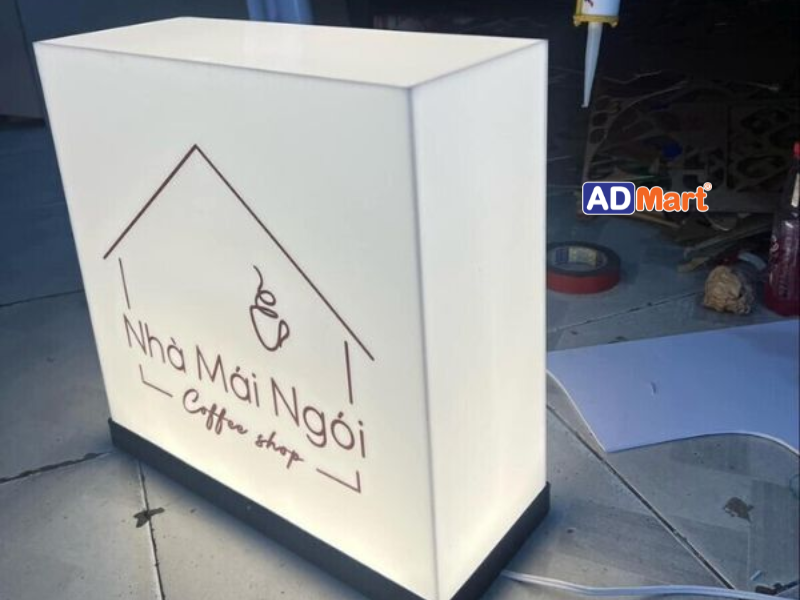 Cấu tạo của biển hiệu hộp đèn gồm những bộ phận nào?