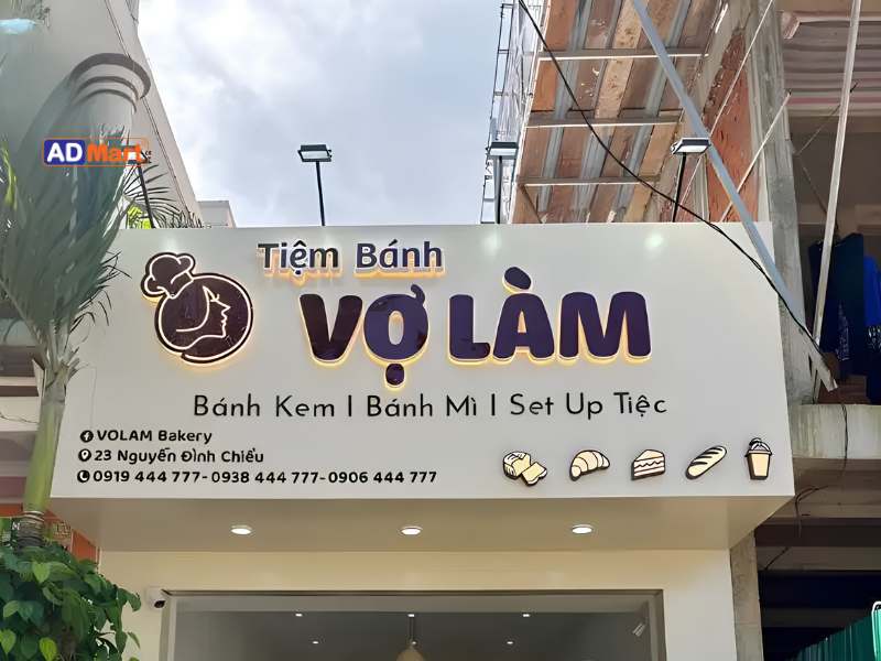 Biển hiệu tiệm bánh là gì?