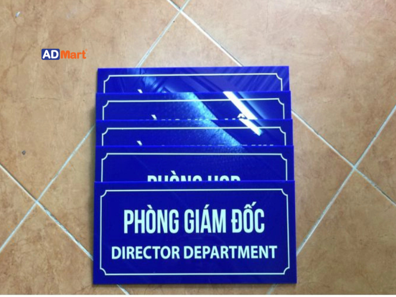 Ứng dụng thực tế của biển phòng ban alu