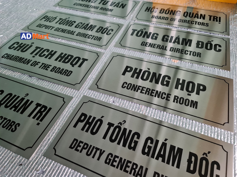 Biển phòng inox là gì? Một số lưu ý khi lựa chọn 