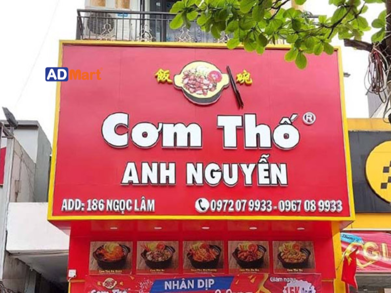 Bảng hiệu quán cơm thố 