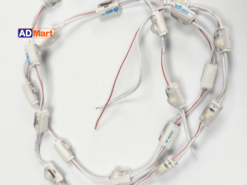 Mặt hộp và vật liệu hiển thị trong cấu tạo hộp đèn nhôm