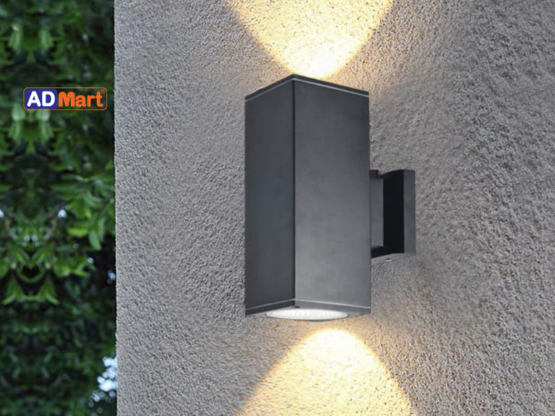 Đèn hắt tường ngoài trời là gì?
