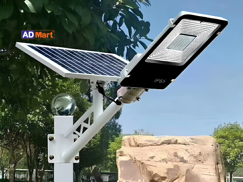 Đèn solar có bền không? Tuổi thọ, độ bền và cách sử dụng hiệu quả