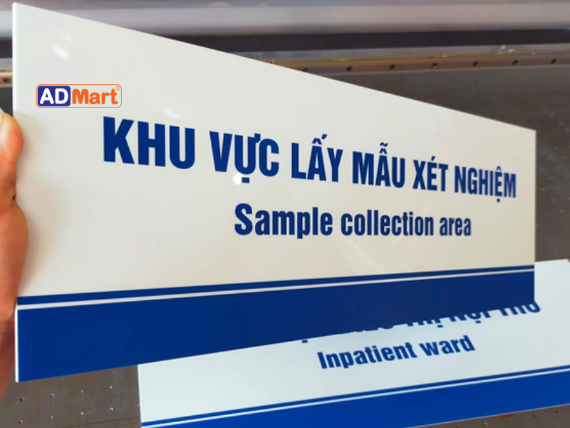 Độ bền in UV mica có tốt không?