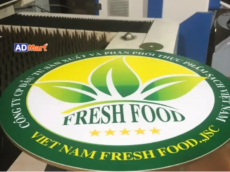 Ưu điểm của in UV logo giúp thương hiệu nổi bật
