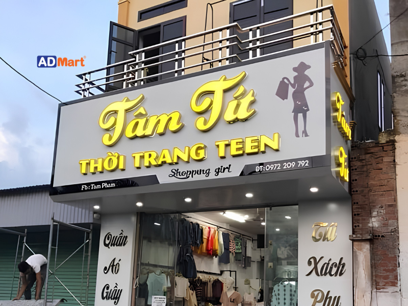 Bảng hiệu shop thời trang là gì?