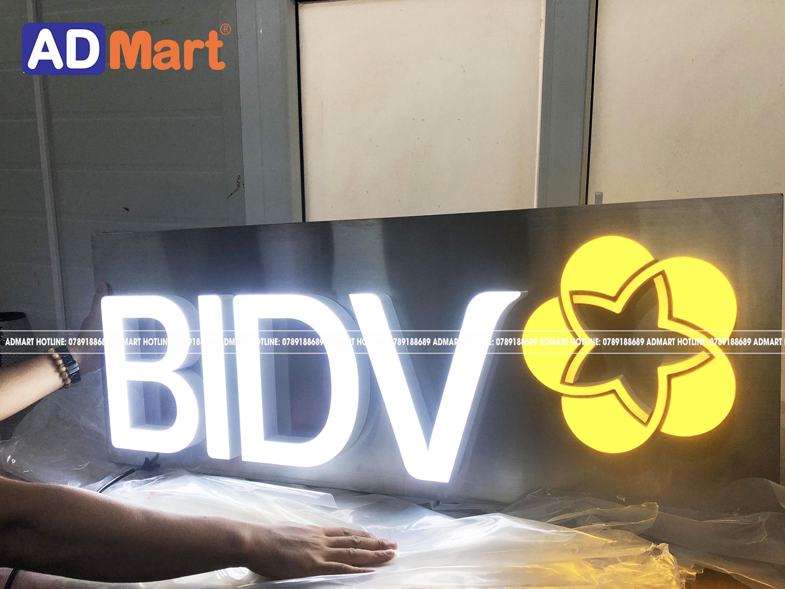 ADMART cung cấp nhôm sập 10cm để thi công biển hiệu  BIDV