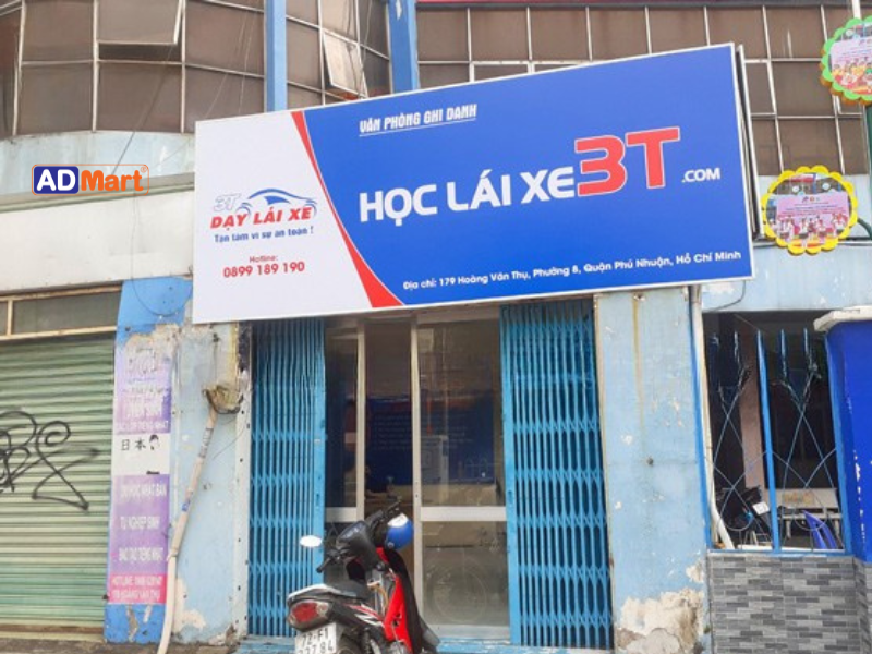 Bảng hiệu bạt căng khung in UV – Độ bền cao, màu sắc sắc nét