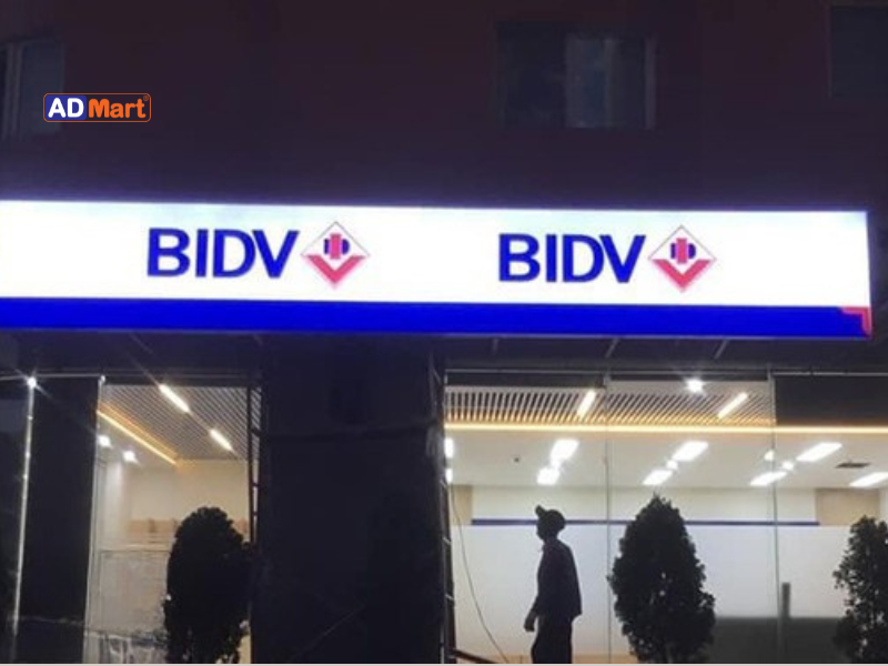 Hộp đèn bạt 3M in UV – Giải pháp biển quảng cáo sáng đẹp, bền màu vượt trội