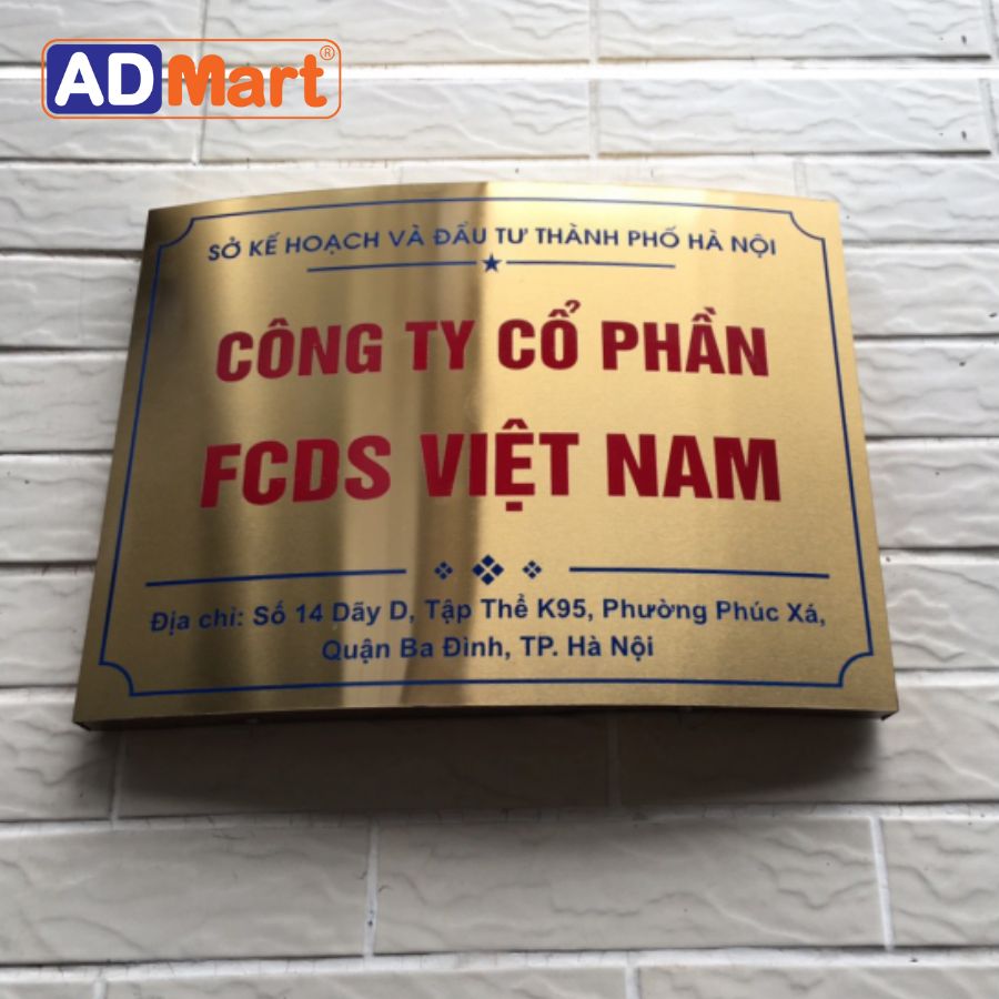 bảng hiệu công ty tiết kiệm chi phí