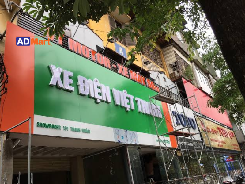 Biển alu là gì? Đặc điểm, ứng dụng và keo ốp biển alu bền chắc