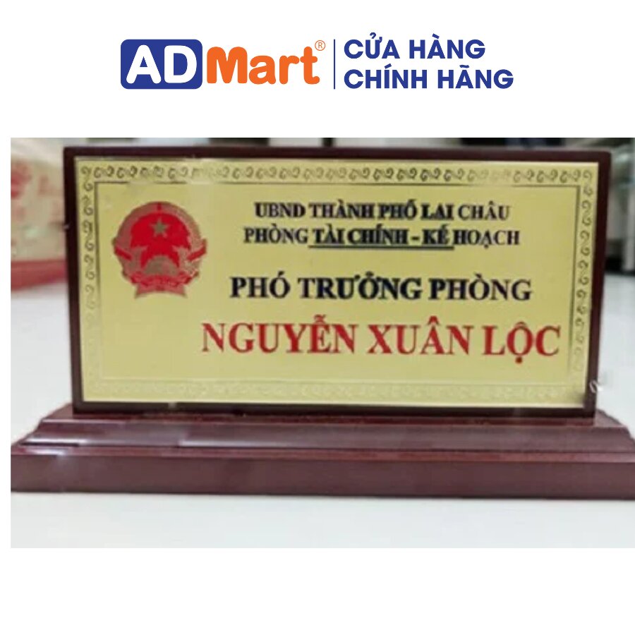 biển chức danh để bàn chất lượng