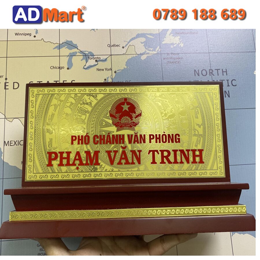 làm biển chức danh tiết kiệm chi phí