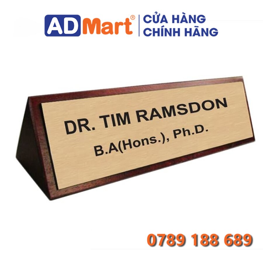biển chức danh tam giác tiết kiệm không gian
